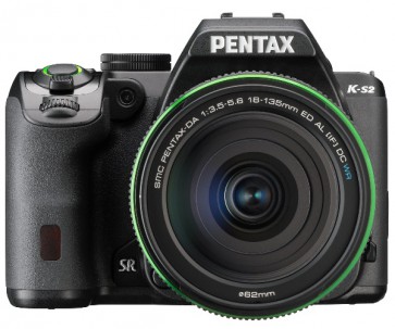 Aparat foto DSLR Pentax K-S2 Black + DA 18-135mm WR 